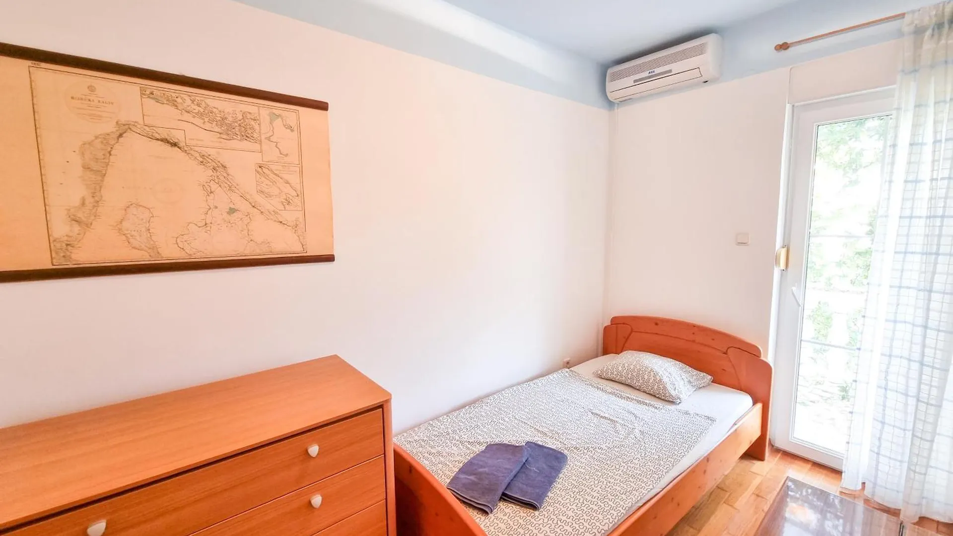 Apartment Nevenka Cizici 0*,